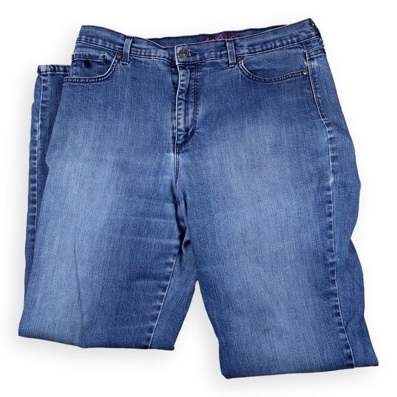 GLORIA Vanderbilt "Amanda" Med Wash Blue Jean 16 - Picture 1 of 10